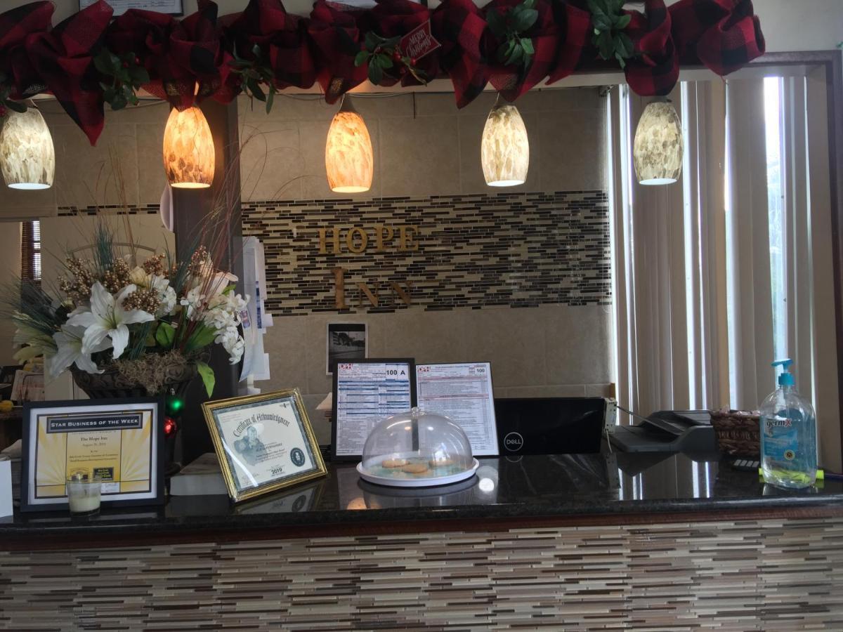 Hope Inn Lenox Экстерьер фото