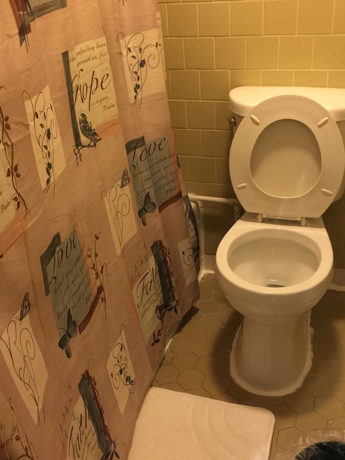 Hope Inn Lenox Экстерьер фото